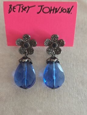 Betsey Johnson Royal Blue Teardrop Flower Drop Earrings